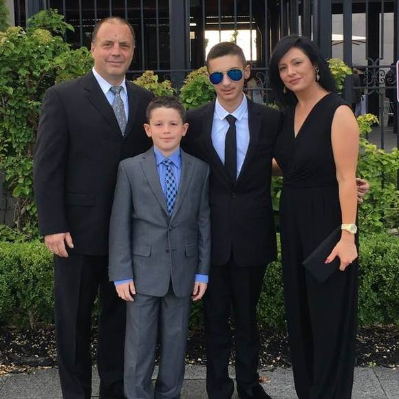 Meet your Posher, Deborah - Picture 1 of 1